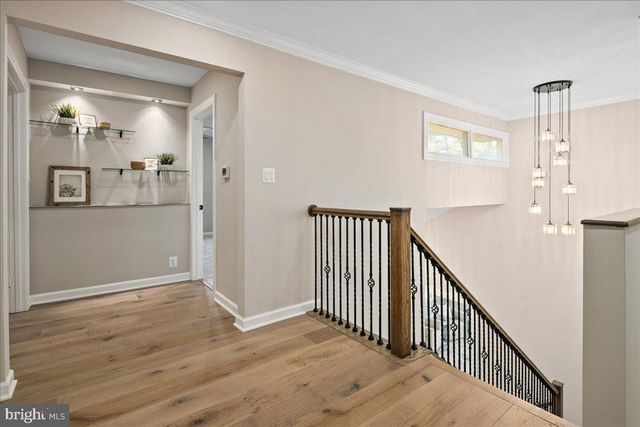 353 GALLOP WOOD PL, Great Falls, VA 22066