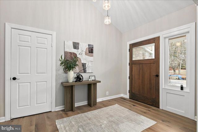 353 GALLOP WOOD PL, Great Falls, VA 22066