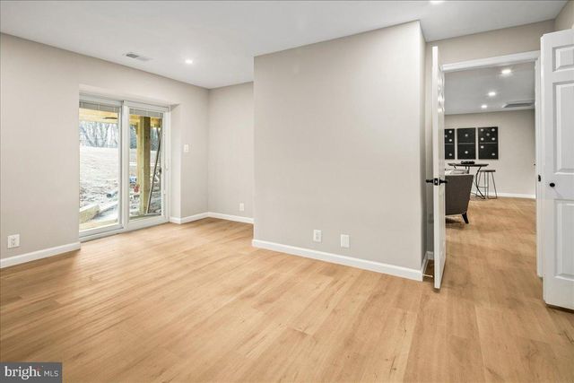 353 GALLOP WOOD PL, Great Falls, VA 22066