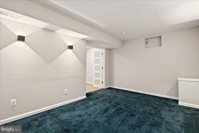 353 GALLOP WOOD PL, Great Falls, VA 22066