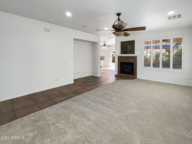 4319 E VAUGHN Avenue, Gilbert, AZ 85234