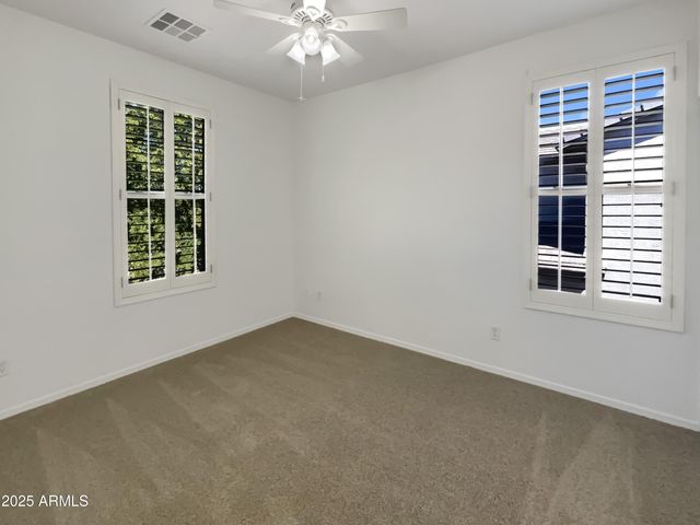 4319 E VAUGHN Avenue, Gilbert, AZ 85234