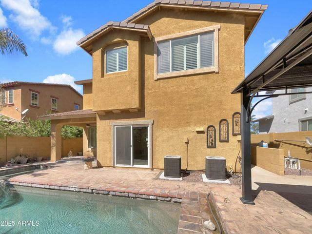 4319 E VAUGHN Avenue, Gilbert, AZ 85234