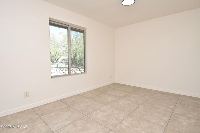 3796 E Guthrie Mountain Place, Tucson, AZ 85718