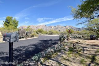 3796 E Guthrie Mountain Place, Tucson, AZ 85718