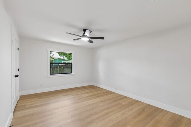 1515 Bolivar Street, Denton, TX 76201