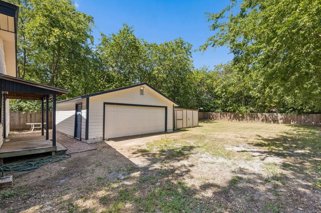 1515 Bolivar Street, Denton, TX 76201