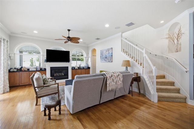 2013 RAVEN MANOR DRIVE, Dover, FL 33527