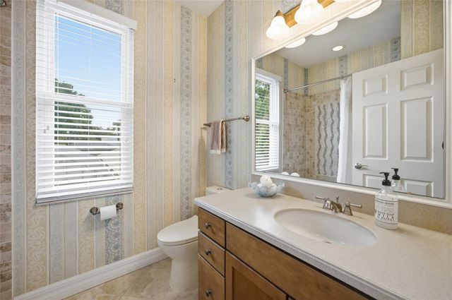 2013 RAVEN MANOR DRIVE, Dover, FL 33527