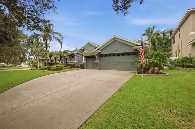 2013 RAVEN MANOR DRIVE, Dover, FL 33527