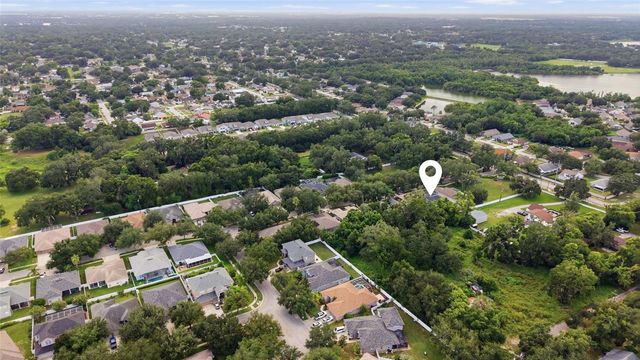 2013 RAVEN MANOR DRIVE, Dover, FL 33527