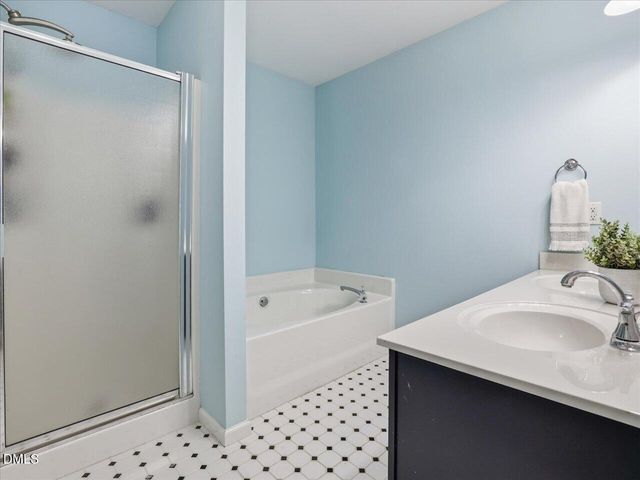 3317 Neuse Crossing Drive, Raleigh, NC 27616