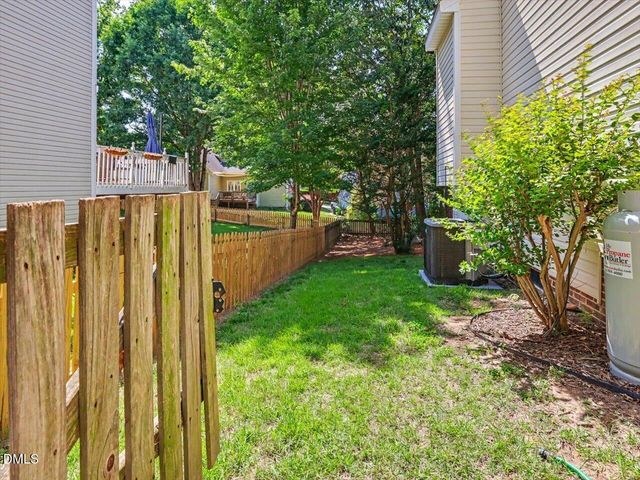 3317 Neuse Crossing Drive, Raleigh, NC 27616