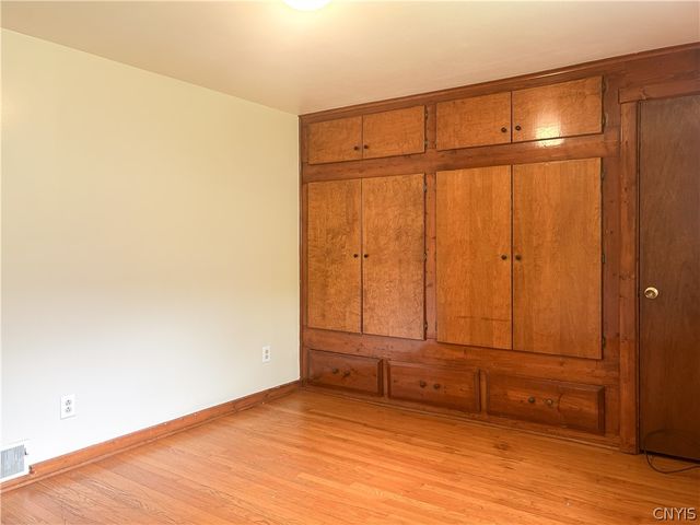389 Lillian Avenue, Syracuse, NY 13206