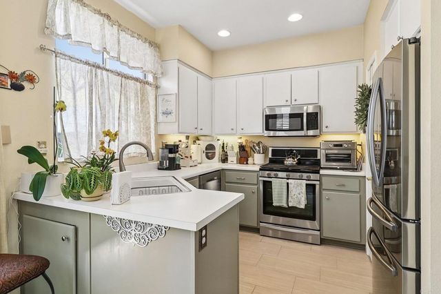 1139 S Cabrillo Drive, Chula Vista, CA 91910