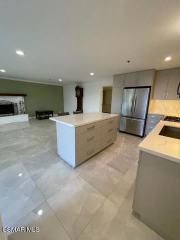 7869 Mesa Drive, Simi Valley, CA 93063