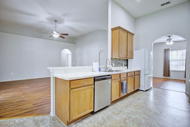 321 MAJESTIC GARDENS DRIVE, Winter Haven, FL 33880