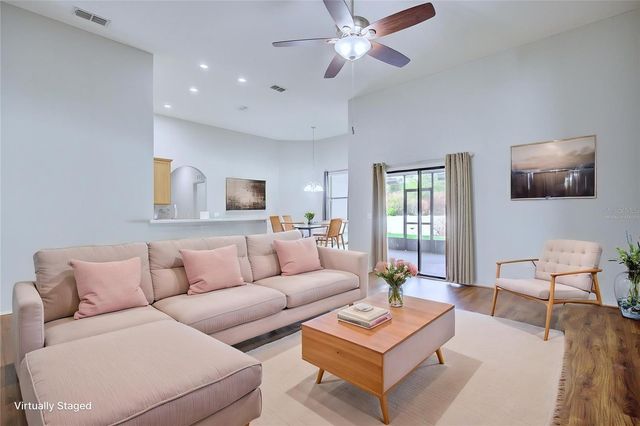 321 MAJESTIC GARDENS DRIVE, Winter Haven, FL 33880