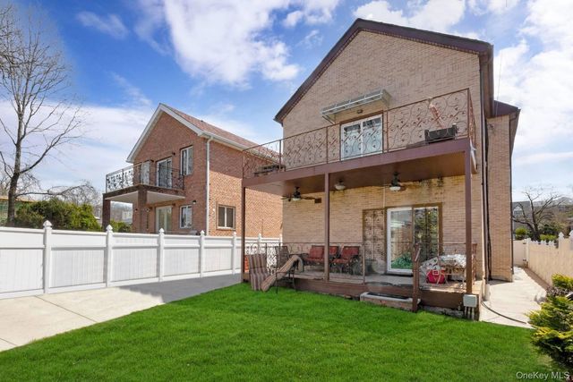 18631 Radnor Road, Jamaica, NY 11432