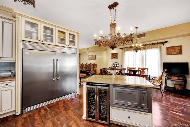 18631 Radnor Road, Jamaica, NY 11432