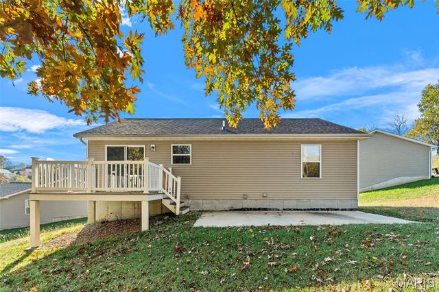 711 Sawyer Terrace, New Haven, MO 63068