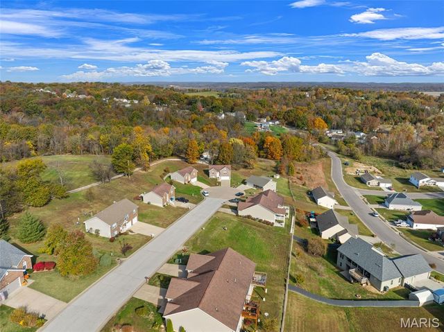 711 Sawyer Terrace, New Haven, MO 63068