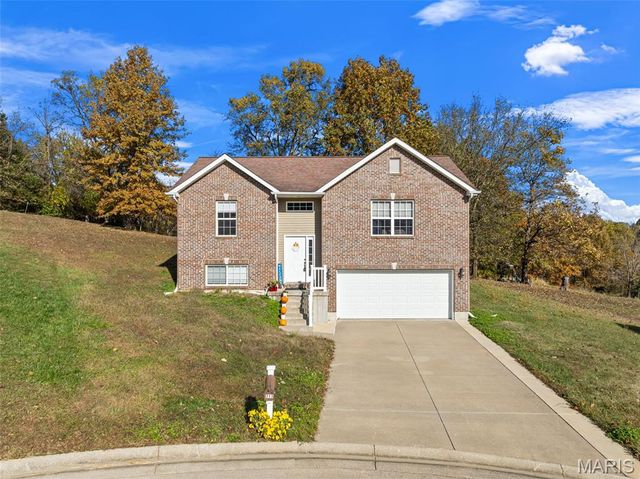 711 Sawyer Terrace, New Haven, MO 63068