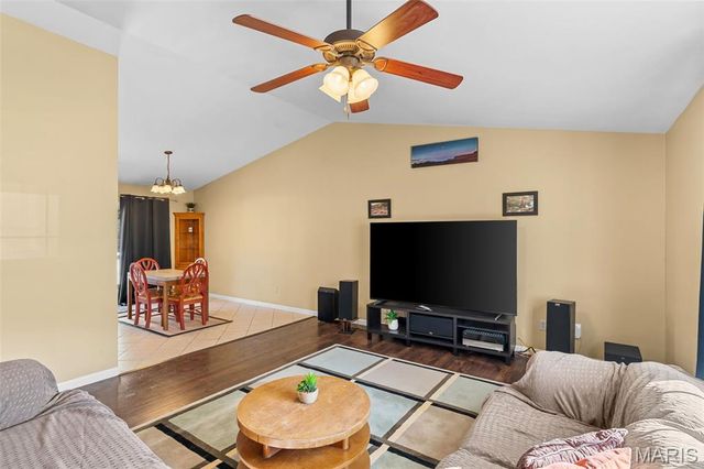 711 Sawyer Terrace, New Haven, MO 63068