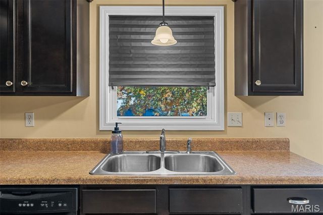 711 Sawyer Terrace, New Haven, MO 63068