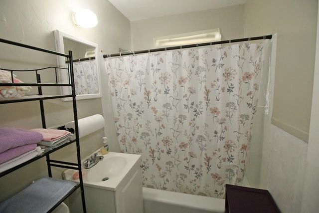 1842 N Minneapolis St, Wichita, KS 67214