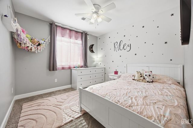 3330 Floral Meadow Drive, Bakersfield, CA 93308