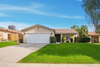 3330 Floral Meadow Drive, Bakersfield, CA 93308