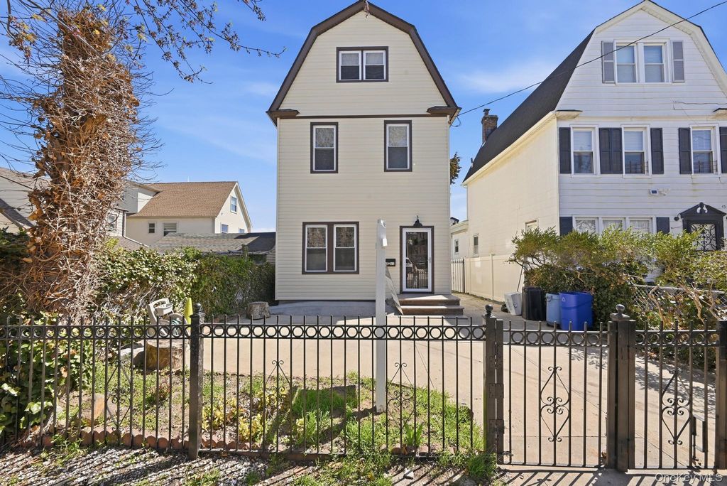 45-11 160th Street, Flushing, NY 11358