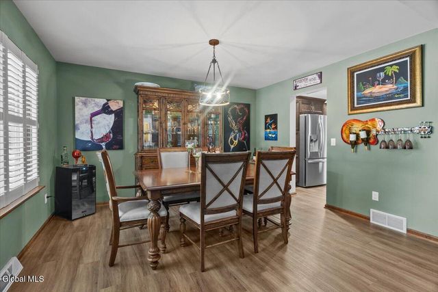 37 Kettles Way, Queensbury, NY 12804