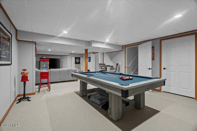 37 Kettles Way, Queensbury, NY 12804