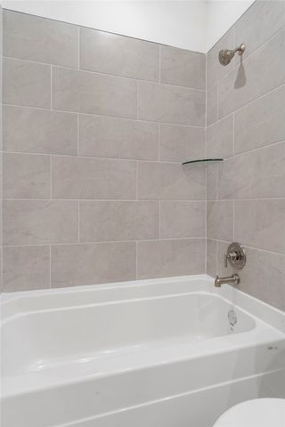 429 W Canada Drive, Farmington, AR 72730