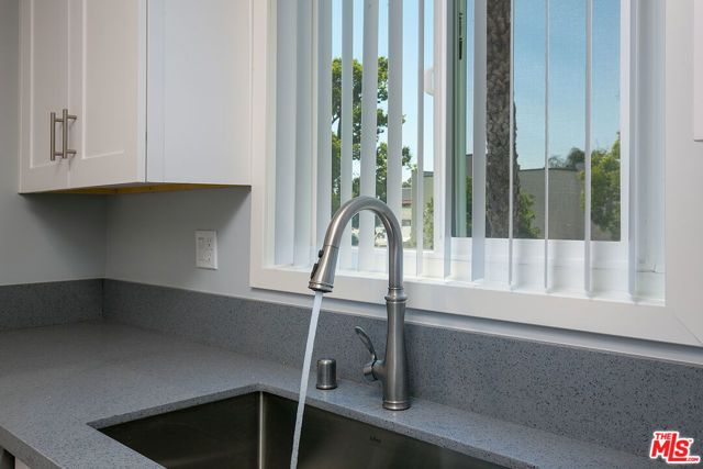 1136 SPAZIER Avenue 6, Glendale, CA 91201