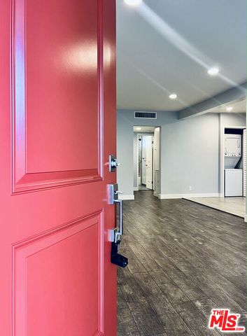 1136 SPAZIER Avenue 6, Glendale, CA 91201