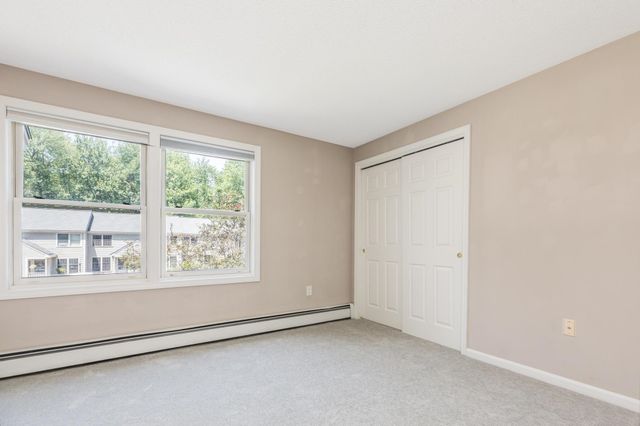 4 Woodland Green, Rochester, NH 03868