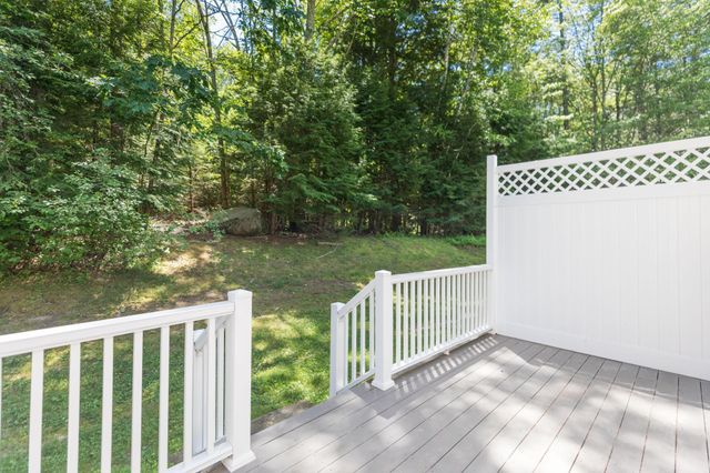 4 Woodland Green, Rochester, NH 03868