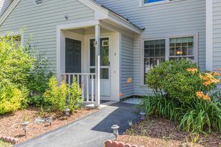 4 Woodland Green, Rochester, NH 03868