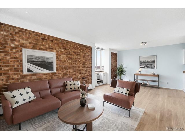 850 20th St 404, Boulder, CO 80302