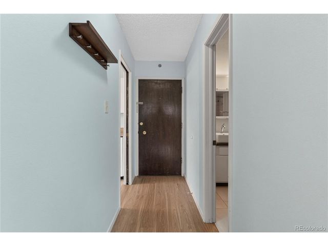 850 20th St 404, Boulder, CO 80302