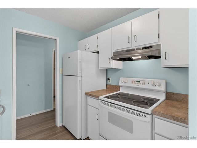 850 20th St 404, Boulder, CO 80302