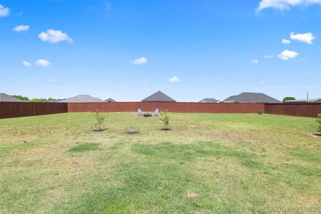 62 Bull Run Road, Calera, OK 74730