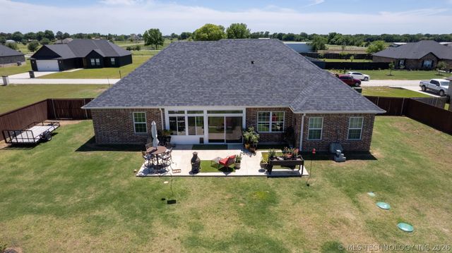 62 Bull Run Road, Calera, OK 74730