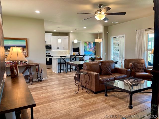 62 Bull Run Road, Calera, OK 74730