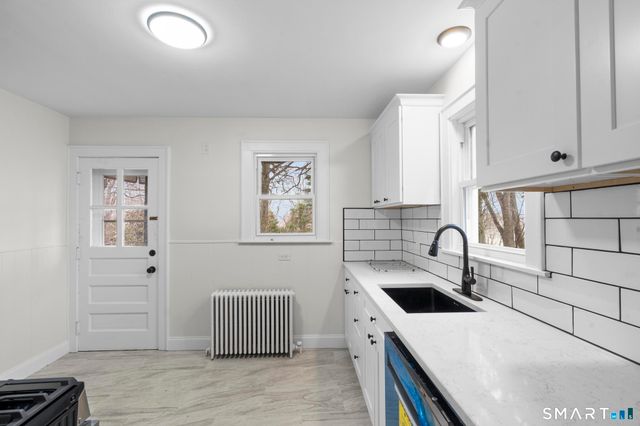 37 Byrneside Avenue, Waterbury, CT 06704