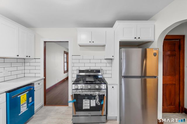 37 Byrneside Avenue, Waterbury, CT 06704