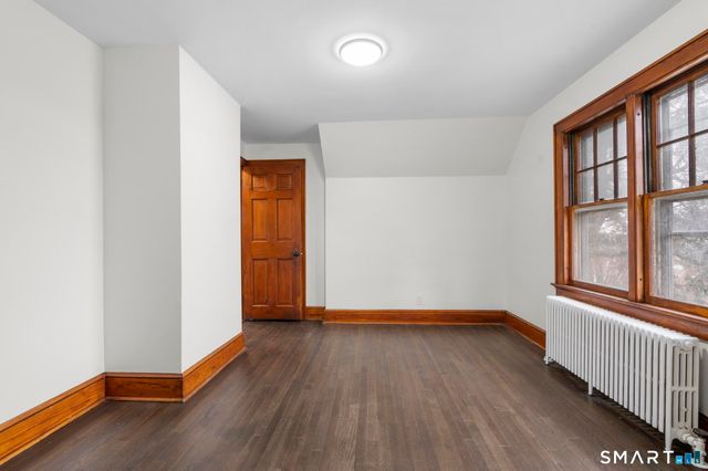 37 Byrneside Avenue, Waterbury, CT 06704